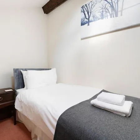 2 Bed In Oc-lr237 هوكسهيد